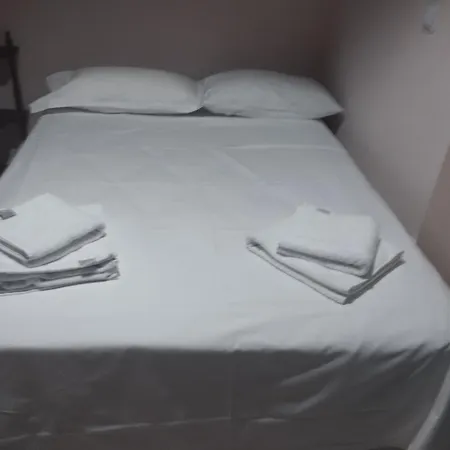 Στούντιο Στη Στοά Βαρβουτσή Νούμερο#7 *