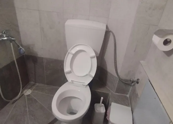 Στούντιο Στη Στοά Βαρβουτσή Νούμερο#7 * Καλαμάτα